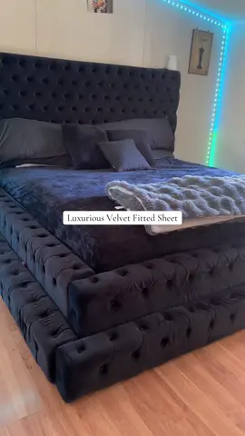 Cant believe i waited so long to try a velvet fitted sheet 😍 #velvet #velvetfittedsheet #sheets #softsheets #fittedsheet #luxuriousbeddings #comfy #cozy #soft #comfortable #plush #Home #tiktokshopfinds #fyp 