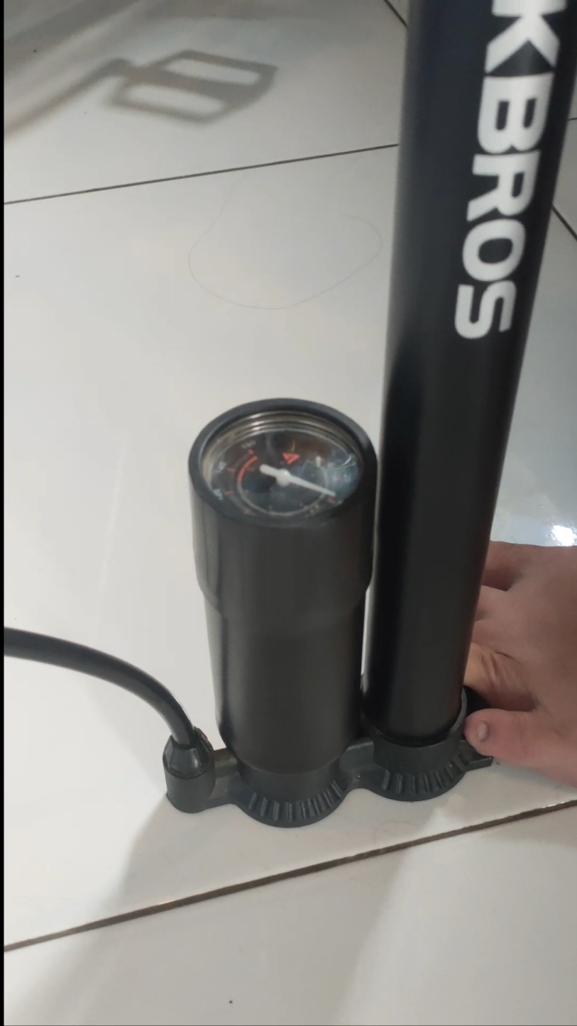 Pompa Rockbros 160psi ..  ngisi angin lebih cepat .. #accesoriespria #sepeletapipenting #kebutuhanrumah 