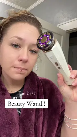My absolute favorite Beauty tool is the Inia Flare!! The price is too good to pass up! #skincare #beauty #tiktokshopblackfriday #tiktokshopcybermonday #blackfridaydeals #spotlightfinds