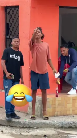 The Funny Lemon 😂 #funnyvideos #funnymoments #prankvideos #funnyvideo #funny #prank #funnyprankvideos #prankvideo #funnypranks #funnyprank #fypシ 