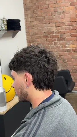 Rocco’s short messy mullet, he has the hardest hair to style but when you get it right it sits perfect 👌🏽  Clippers: JRL Ghost Trimmer: JRL Onyx  Scissors: Vincere 6” Supplied by @chrisandsons  Styled using @Rascals Hair Products 