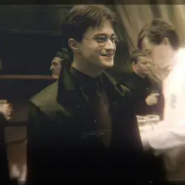 sassy harry is so funny😭#harrypotter #harrypotteredit #edits 