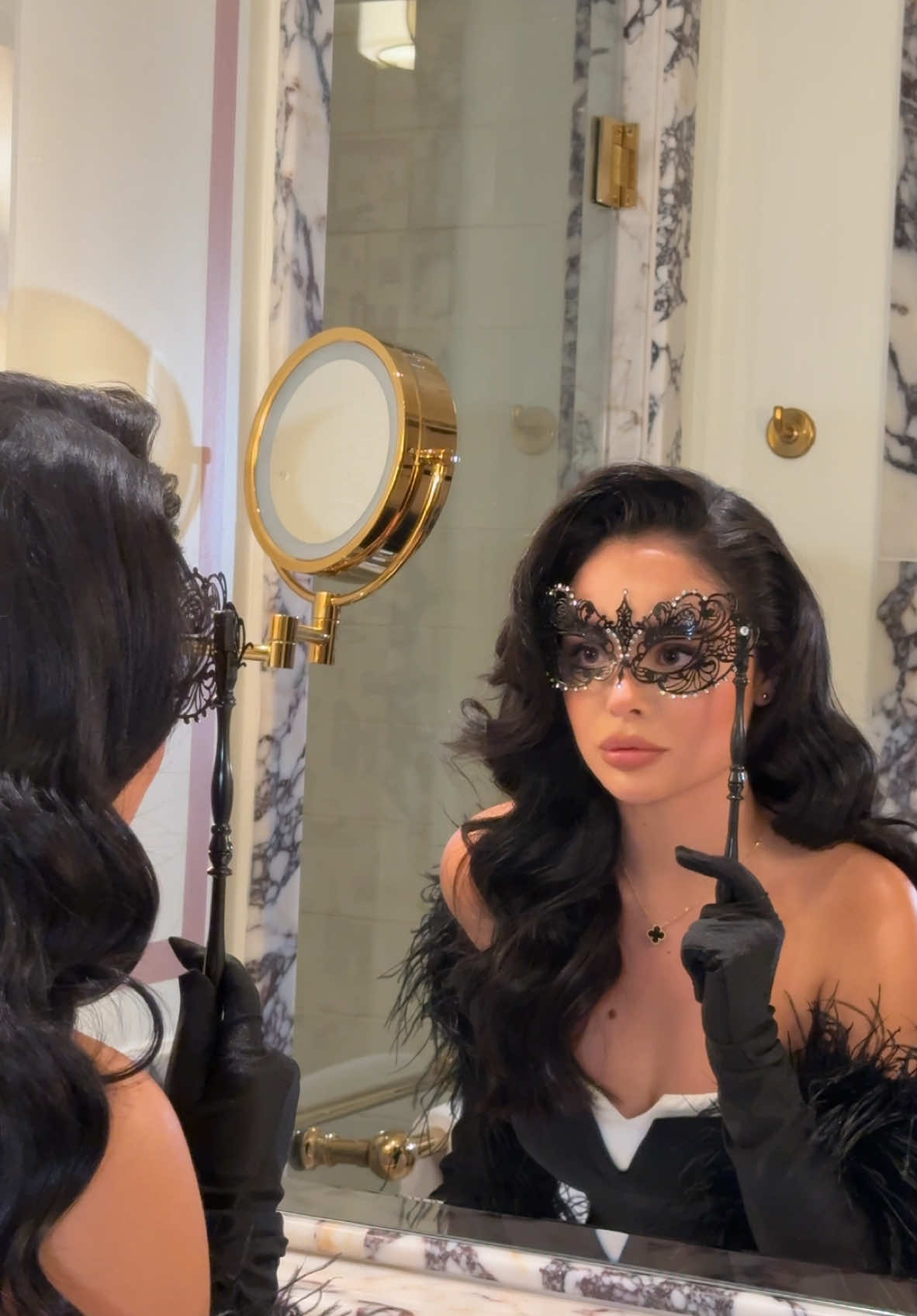#halloweencostume #halloween2024 #fouquetsnewyork #classy #vintagefashion 