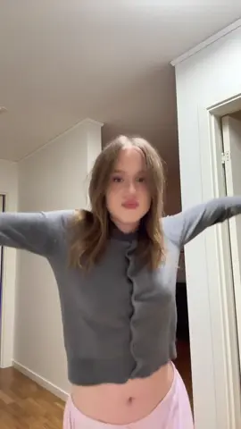 #fyp #foryou #foryoupage #fördig #fördigpage #fördigsidan #tiktoksverige #sverigetiktok #dance #twerk #dancetiktok #slavic #dans  
