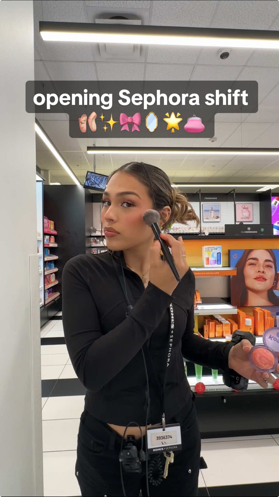 opening shifts are so much better 🌟🩰🎀✨💗 #sephora #makeup #girlytok #blowup #viral #workwithme @Kosas @sephora 