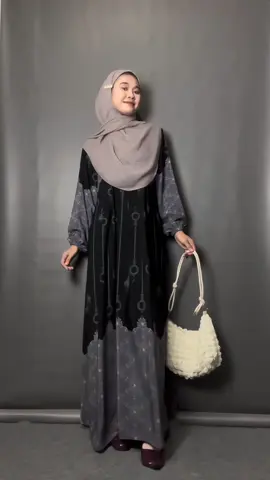 Rekomendasi Gamis 100rban Elegan terlihat mewah. Jangan sampe kelewatan stok terbatas😍 #simple #mewah #dresskondangan #dresslebaran #outfitideas #ootdhijab #masukberanda #ootdfashion #fypp #gamis 