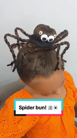 Simple spider bun for halloween!!! 🕸️👻🕷️ #halloween #halloweenhair #halloweenhairstyles 