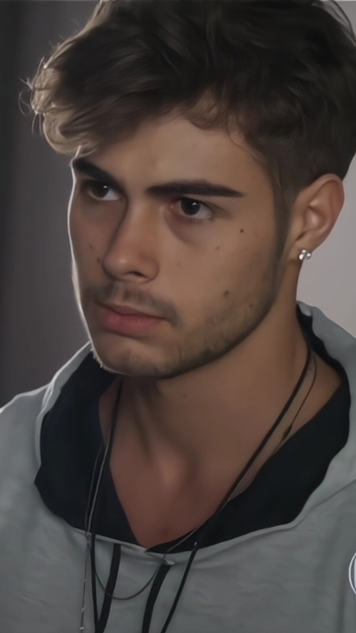 apenas Leonardo Régis!!😮‍💨🫦 #rafavitti #rafavittiedit #rockstory #rockstorynovela #leoregis #leonardoregis #novelasda7 #novelasdaglobo #globonovelas #editnovelas #virral #edits #globo #globoplay 