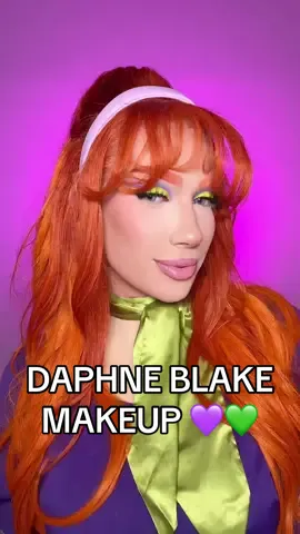 DAPHNE BLAKE 🧡💜 Looking like a Scooby Snack 🦴 #halloweenlook #makeup 