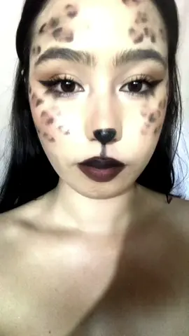🐆🖤 #halloween #maquillaje #cafe 