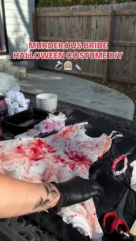 The groom was annoying me... so I killed him... opppsieee 👰🏼💍🔪  Who will insee ar Lumaween tomorrow???  #ravehalloweencostume #halloweencostumediy #halloweencostume #edmbabes #edmtok 