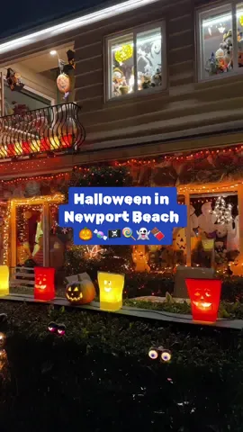 These spooktacular homes in Newport Beach are the fangtastic place to trick-or-treat! 🎃🏴‍☠️👻 #visitnewportbeach #newportbeach #halloweenhouse #halloweendecor 
