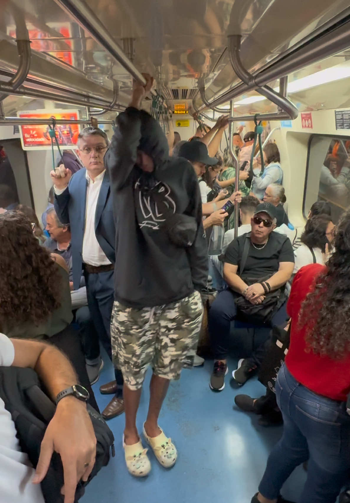 Ta em choque? ⚡️⚡️⚡️ #elvisbugalu 