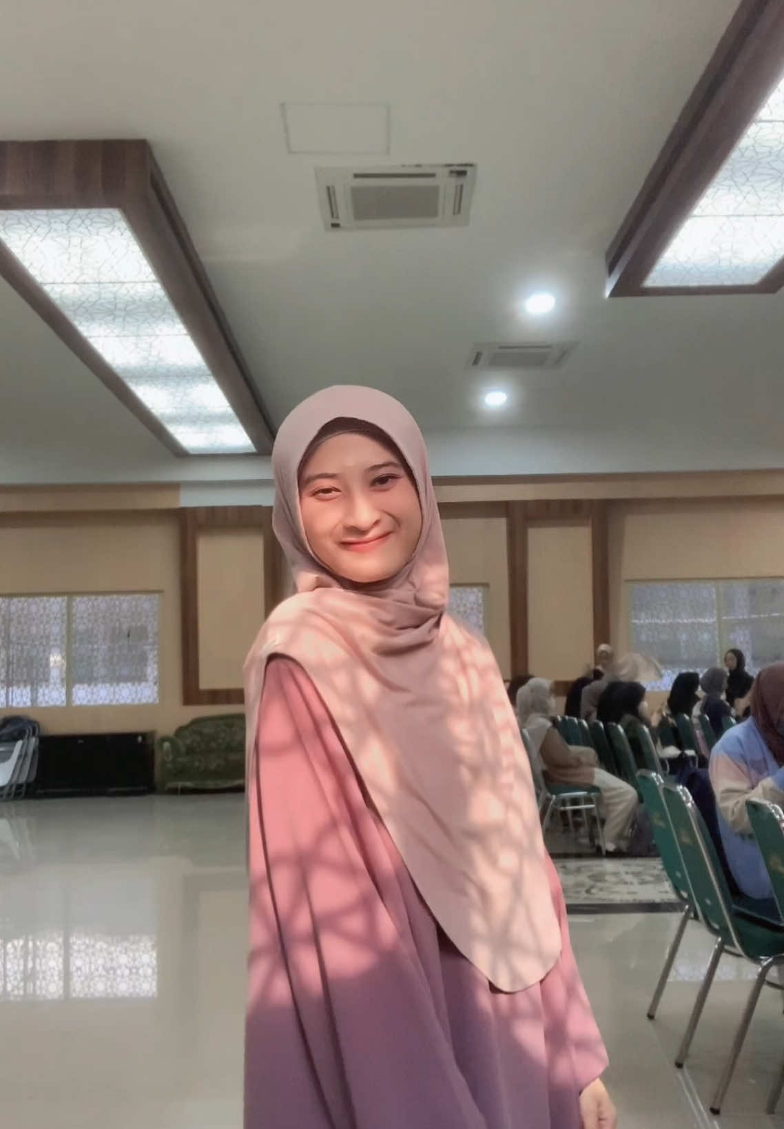 sukakkk 💗 @Blissme #hijabtutorial #hijab #hijabstyle #khimar 