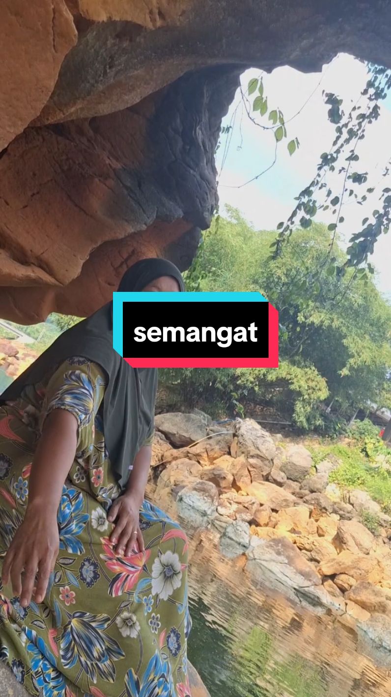 Ya alloh berilah jalan untuk hamba,dalam menghadapi semua ujian🤲🤲🤲,semangat pejuang kluarga@makdaster 