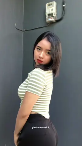 tinggal mandi dlu yaa #fakesituation #fakebody 