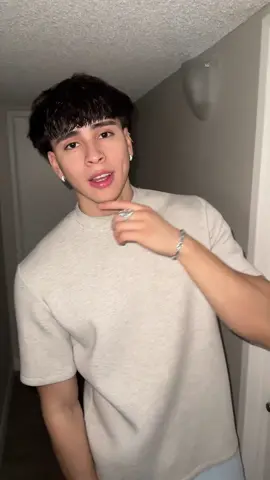 i love the way she pronounce  my name😌 