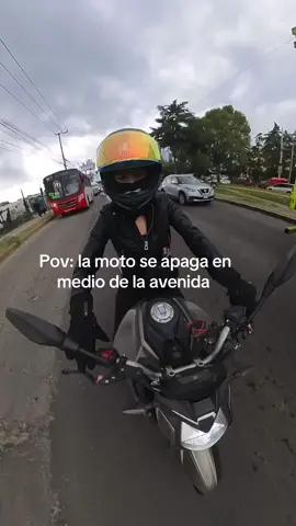 Biker girl  Motos moto #bikers #motorcycle #moto 