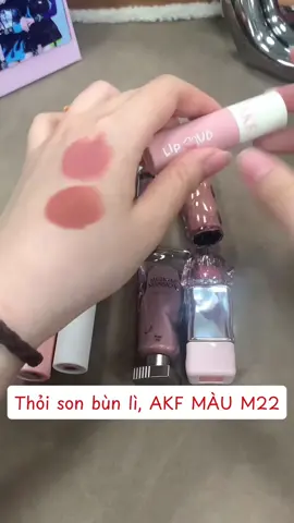 Thỏi son số 3 trong các thởi son bùn lì của TQ, son AKF #xh #fyp #xuhuong #foryou #sonmoi #sonbong #sonakf #akf #sondep #reviewson #makeup #lamdep #trangdiem #mausonxinh #sonbundep 