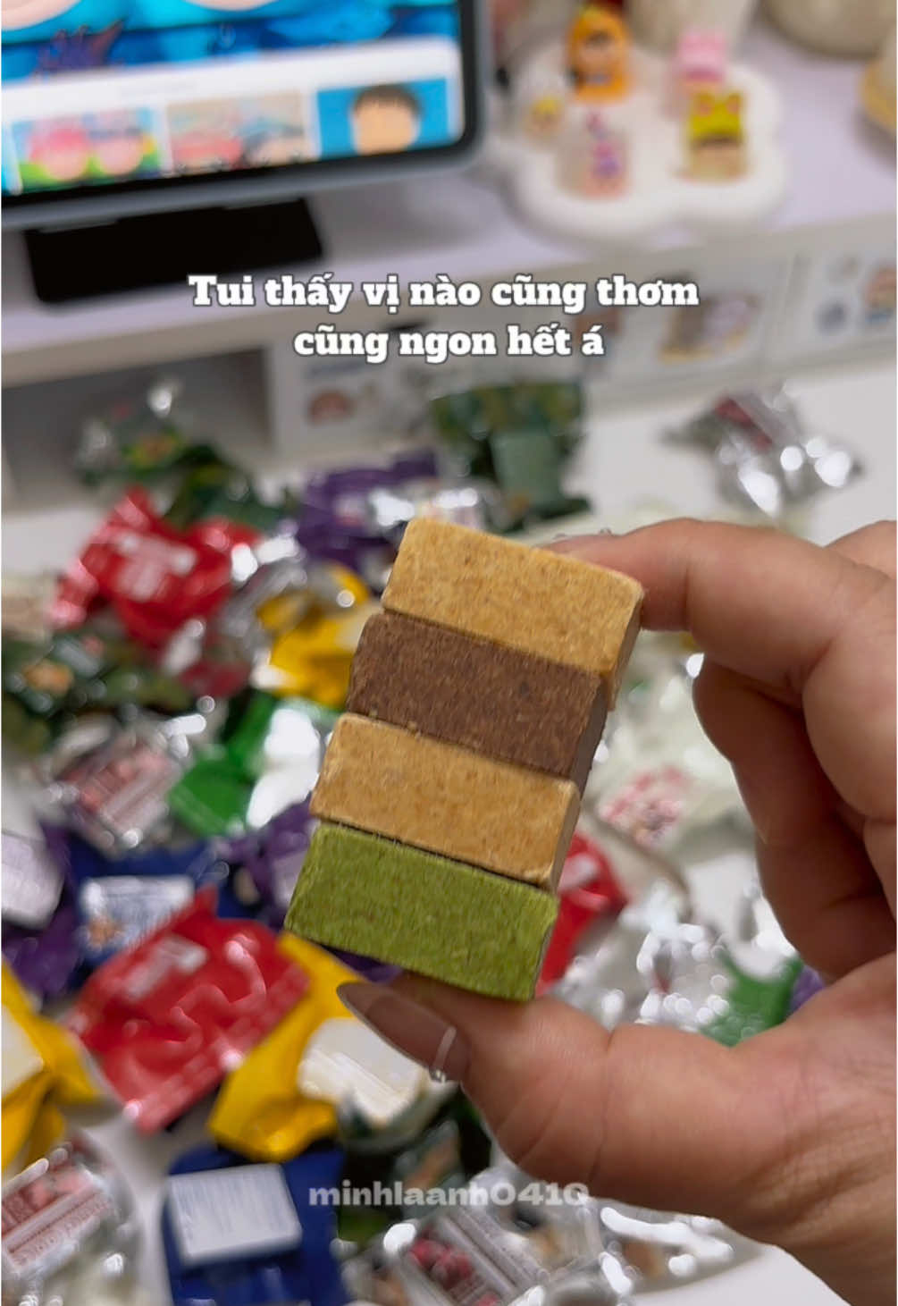 Lương khô SBT mix 13 vị thơm ngon tiện lợi #minhlaanh0410 #review #foodreview #doanvat #anvatcungtiktok #xuhuong #foodanddrink #xh #luongkho #luongkhomini #luongkhominimixvi #luongkhomixvi #luongkhosbt 