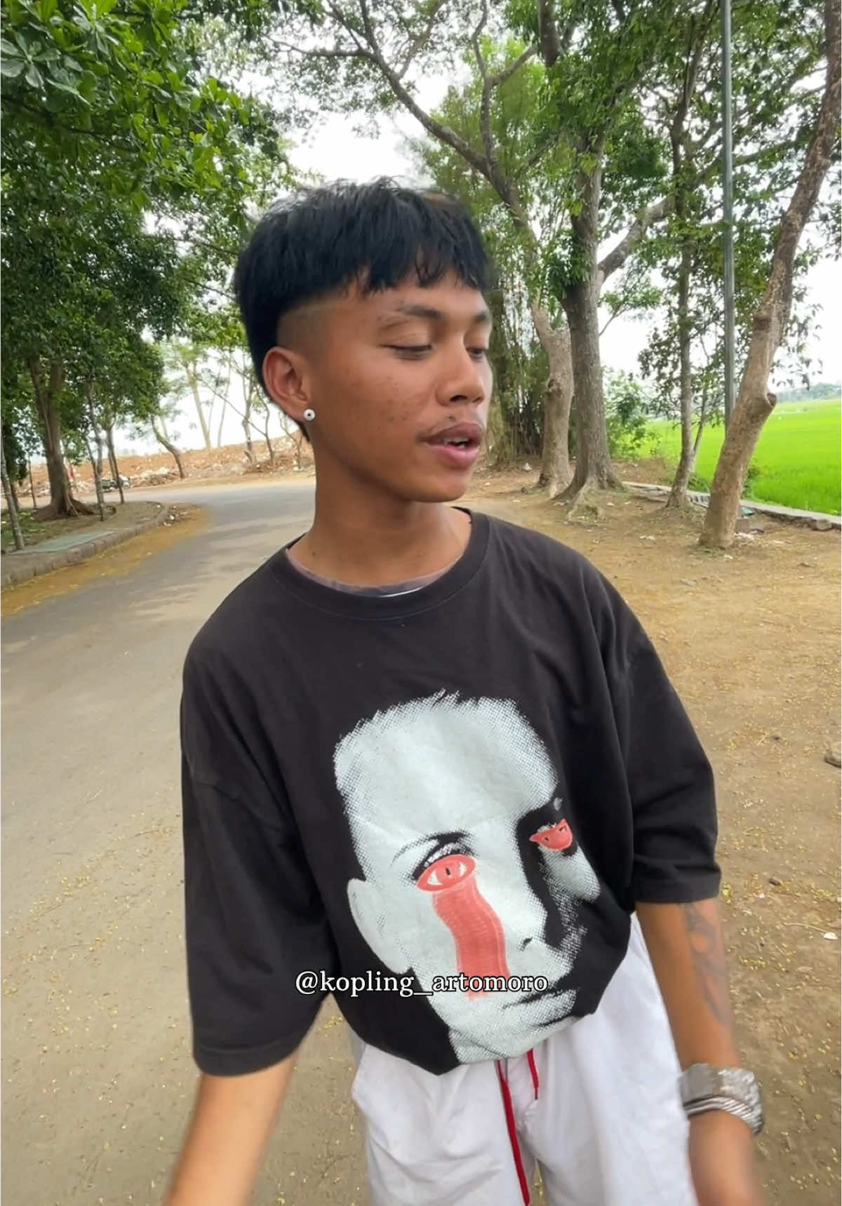 masok senen #JelajahLiburan #kopling_artomoro #panjen #viraltiktok #malangselatan #stadionkanjurahanmalang #kanjuruhan #kopicetolgondanglegi #masyaallahtabarakkallah 