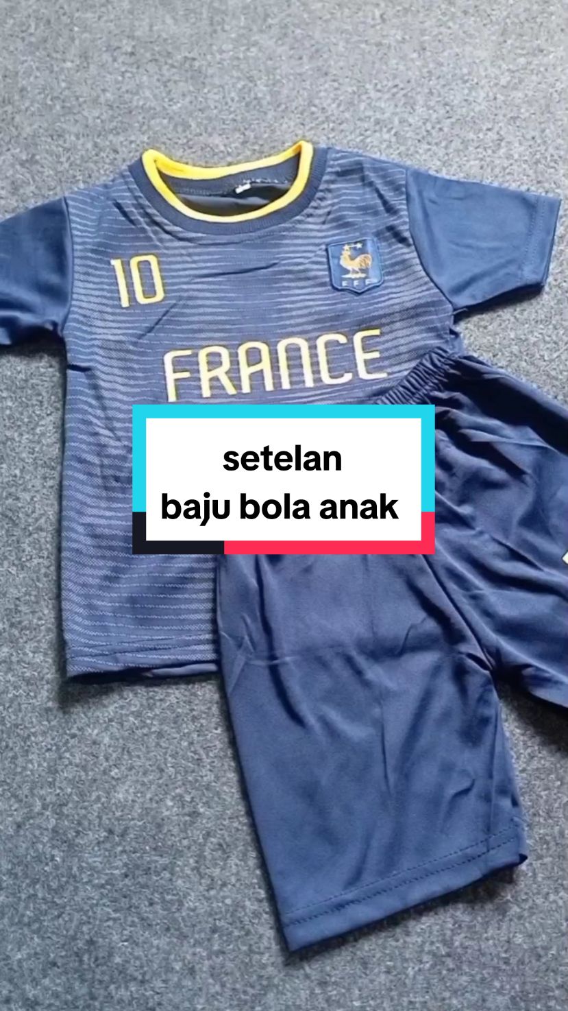 tulis bb anak di kolom komentar ,untuk usia 1-14 tahun  #setelanbajubolaanak #setelanjerseyanak #setelananak #rekomendasi #shoptokopedia @Thinaku 