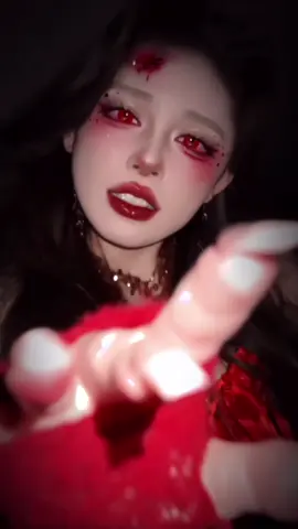 Halloween day🎃👻##viral #xuhuong #douyin #makeup #LearnOnTikTok #makeupbiếnhình #biến_hình #makeuptutorial #makeupbienhinh #tutorial 