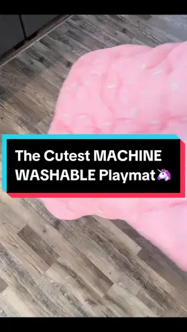 I love this adorable washable playmat! It’s great for tummy time or a soft place for your little one to play! @biloban #biloban #bilobanplaymat #bilobanpaddedmat #christmas #TikTokShopHolidayHaul #TikTokShopBlackFriday #TikTokShopCyberMonday 