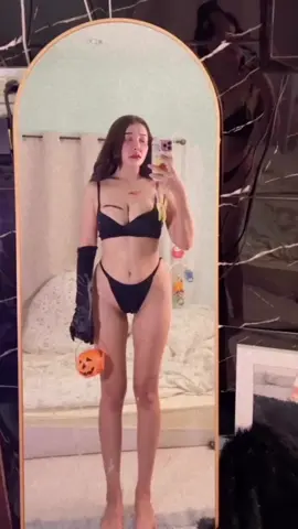 👽☠👽🎃 H͢A͢P͢P͢Y͢ H͢A͢L͢L͢O͢W͢E͢E͢N͢ 👽☠👽🎃 คืนนี้ก็อยากจะเจอ #ผีตอกหัว สักครั้งในชีวิต👻🖤