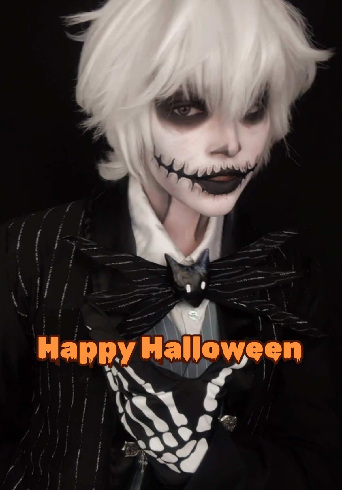 What are you guys doing tonight? 🎃 #jackskellington #halloweenmakeup #halloweencostume #fypシ゚ 