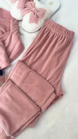 #tunisia🇹🇳 #girl #pink #pyjama #rose #new #collection #Home #confort   Page Instagram  :  iris boutique lingerie 