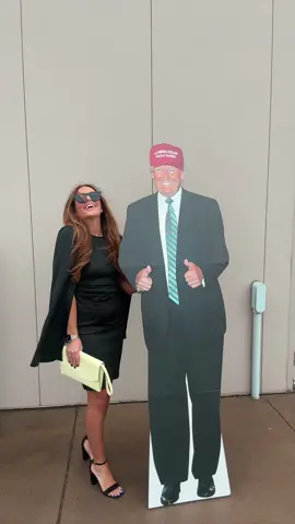 Melania has entered the chat 🇺🇸 #fy #fyp #melania #trump #trump2024🇺🇸 #trumpsupporters #melaniatrump #halloween #halloweencostume #costume #politicstiktok #lfg #trumptrain #firstlady #halloween2024 #merica 