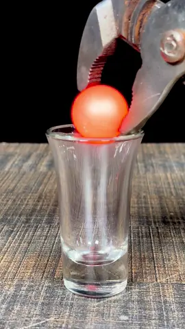 Breaking Glass With 1000℃ Red Hot Metal Ball😱😱#rhcb #satsifying #experiment #asmr #asmrsounds #hotmetalball #foryoupage #usatiktok #uktiktok #fyp #breakingglass 