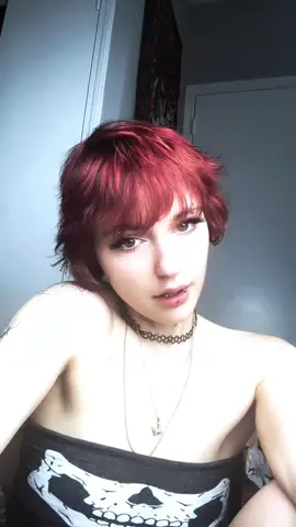 This one took a couple tries cuz a btch just got a nosebleed 🙄 #fyp #foryoupage #tiktok #trend #viral #explore #foryou #pretty #prettyplease #ruinmylife 