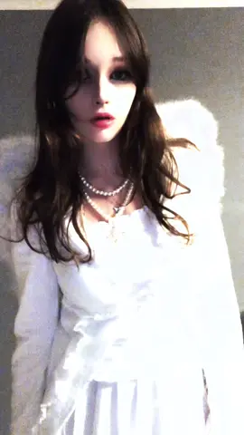 Happy halloween 🎃🧡 #angel#halloween#happyhalloween#angelic#coquette#pinterest#cosplay#gyarumakeup#dollcore#dolly 