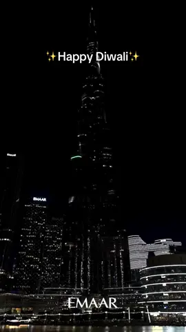 Happy Diwali from Dubai! 🎉🇦🇪 📍 Burj Khalifa, Dubai 🎥  @Emaar Dubai  #Diwali #diwalispecial #burjkhalifa #burjkhalifadubai 
