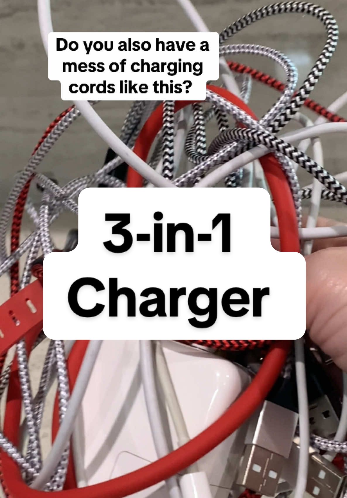 Love my new charger for my nightstand. 3-in-1 charger. #tiktokshopblackfriday #tiktokshopcybermonday #blackfriday #spotlightfinds #spotlight #3in1charger #chargingstation #christmasgiftideas #techrecs 