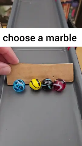 New elimination race ! 4 marbles, one winner. Can it be yours ? 🏆 #marblerace #marble #billes #race 