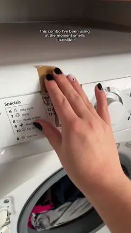 do you struggle getting out of bed? especially this time of year 🌚 i’ve been in a funk and it’s long past time i hoist myself out of it 💚 *some items were gifted* #cleaningmotivation #satisfyingcleaning #depressioncleaning #depression #motivation #MentalHealth #mentalhealthrecovery #cleaningupmyact #cleaningupmylife