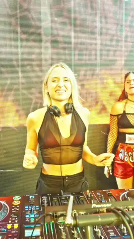 ALL NIGHT LONG ENERGY 🥰 #electronicmusic #techtok #techno #tiktokmusic #raveparty #rave #hardtechno #novah 