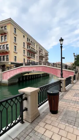 No sound needed😍 Venice?, No Qatar🇶🇦😍#fyp#viralvideo#viral#tiktok#viraltiktok#trendingtiktok#travellife#holiday#doha#qatar#thepearlqatar#trending#venice 