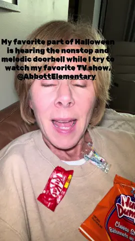There’s just something so soothing about hearing the melodic and nonstop doorbell while I try to watch my favourite TV show@Abbott Elementary. Come one. Come all, ye trick or treaters!! #abbottelementary #HalloweenTreats #trickortreating #doorbell #funnyvideoscomedy #comediansoftiktok #relatablecomedy #midlife #halloween2021 #lol