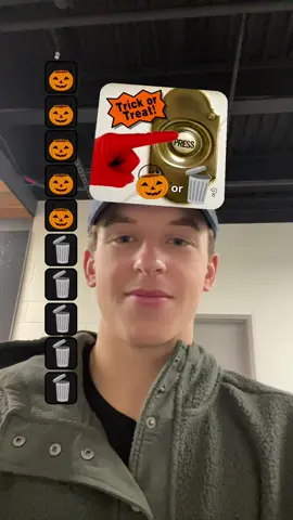 Henry’s Halloween basket is good to go 🎃 #halloween #NHL #sharks #hockey 