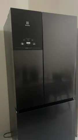 Geladeira/Refrigerador Electrolux Frost Free Multidoor preta IM8B Multidoor Efficient 590L #eletroluxbrasil #geladeiraeletrolux #pretaIM8BM #im8b #foryour #fyp #fid 