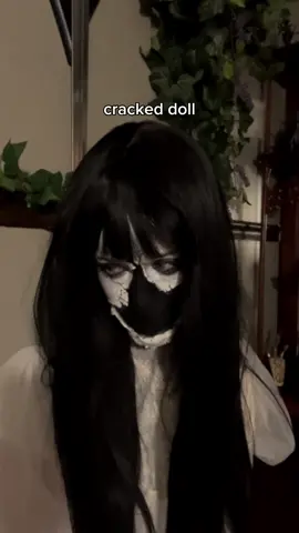 test makeup, not really happy with how this turned out but im forcing myself to put it out there anyways.  #halloween #costume #horror #cosplay #doll #sfxmakeup 