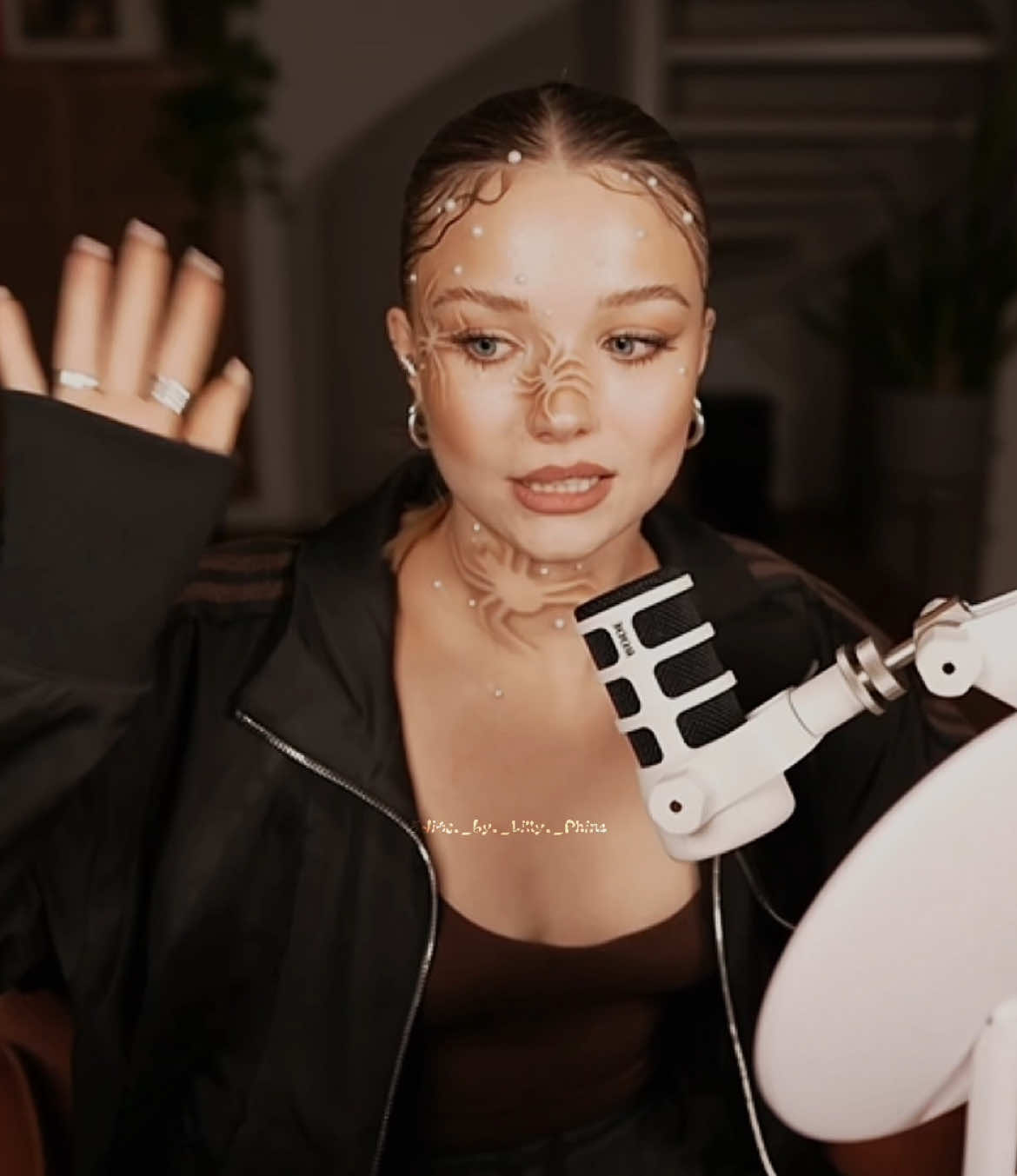 Sie ist so wahnsinnig talentiert!  Dass ich so spät hochlade gab es auch lange nicht mehr… #trending #edit #fy #juliabeautx #juliabeautxedit  @Lena @Kim 너 @Julias Ukulele 너 @ᴄᴇʟʟʏ / ʙᴛɴ ᴇᴅɪᴛs 🫶🏽✨ @♡ ‧₊˚ ⋅ ౨ৎ  ‧ @너𝓜𝑬𝑳너 (Rhun‘s Version) @. @ఌ 𝔏𝔦𝔩𝔩𝔦𝔱𝔥 ꨄ @Mexifys.nagellack0🤭 @•Greta• @⌞𝘑𝘶'𝘴 𝘩𝘰𝘦⌝ @𝒂𝒎𝒊 シ︎너 @Isa @jane @𝙹𝚎𝚗💫🧸너 @July🤭 @M🦅•(juliens wife) @Julia Beautx 