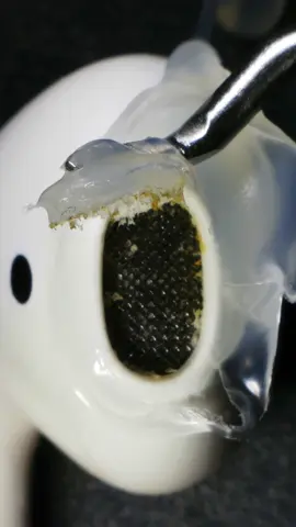 Test: Cleaning AirPods with hot glue cap⚠️ #cleaning #asmr #satisfying 