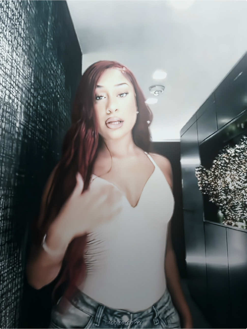 #BADDIESMIDWEST || ngl already hating the newbies hate train. the show hasn’t even started and people hating on the newbies and praising the OGs for jumping them and it’s weird.  ———— ib/rm @speaka  ———— #baddiesmidwest #baddiesmidwestedit #zeusnetwork #baddieologyyy #fypage #xyzbca #trending 