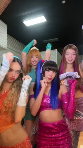 all you gotta do 🩷@ROSÉ @Bruno Mars  #KATSEYE_Daniela #KATSEYE_Megan #KATSEYE_Sophia #KATSEYE_Yoonchae