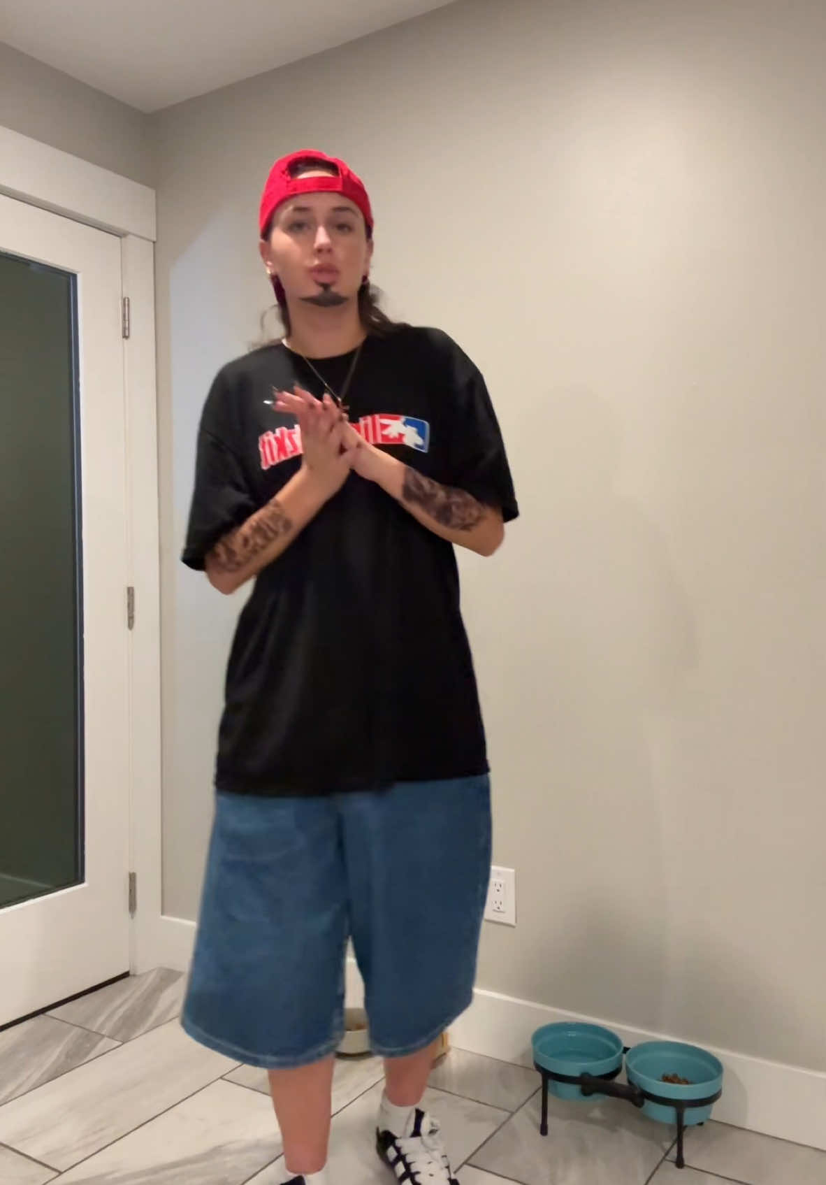 close enough welcome back fred durst #limpbizkit #rollin #numetal #metal #fyp #fypシ #mudvayne #slipknot #meme #linkinpark #rock #freddurst #halloween #halloweencostume #foryou #korn